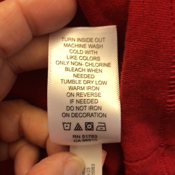 Maurice’s Christmas Tshirt - Picture 8 of 8